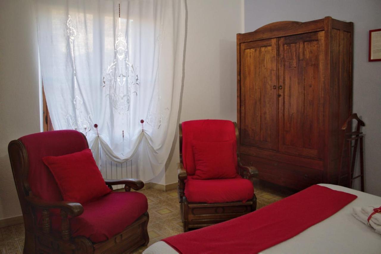 La Collina Dei Ciliegi Bed and Breakfast Sarule Buitenkant foto